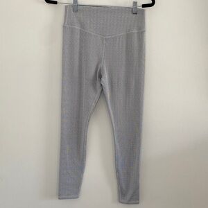 VUORI Textured Chilled Out Legging Women's Size Medium Houndstooth VW4048